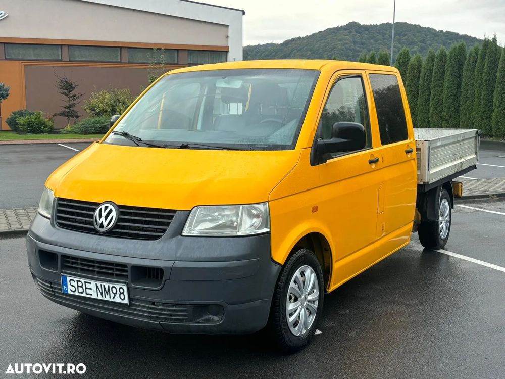 Volkswagen Transporter - 1