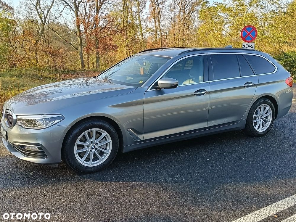 BMW Seria 5 520d Luxury Line - 2