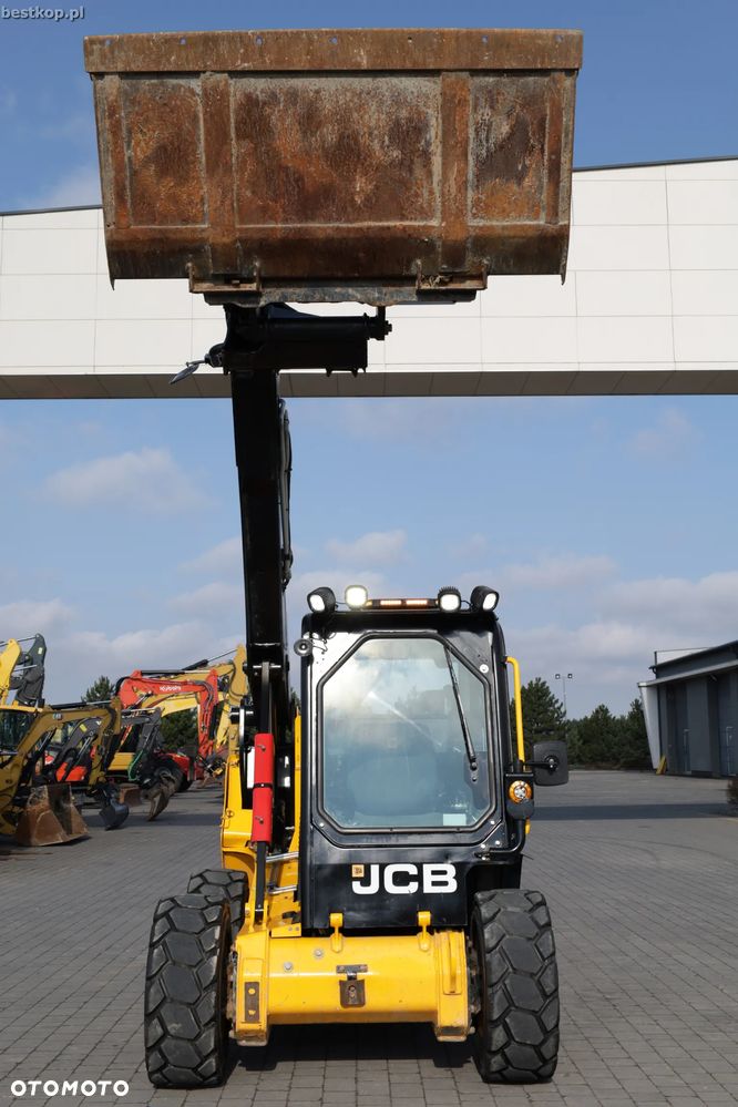 JCB 300 T4 Miniładowarka Skid steer - 15