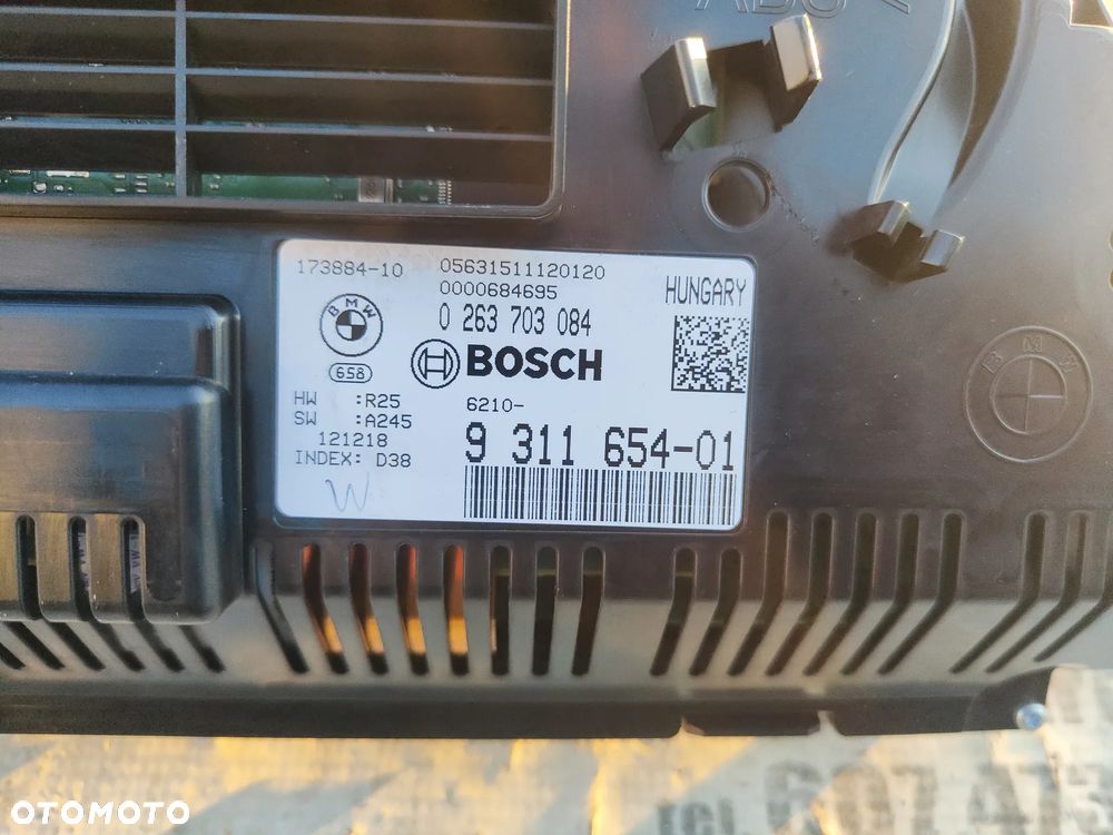 BMW F10 F11 F07 2.0d Licznik 9311654 - 6