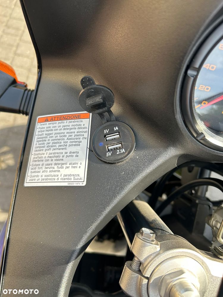 Suzuki DL - 10