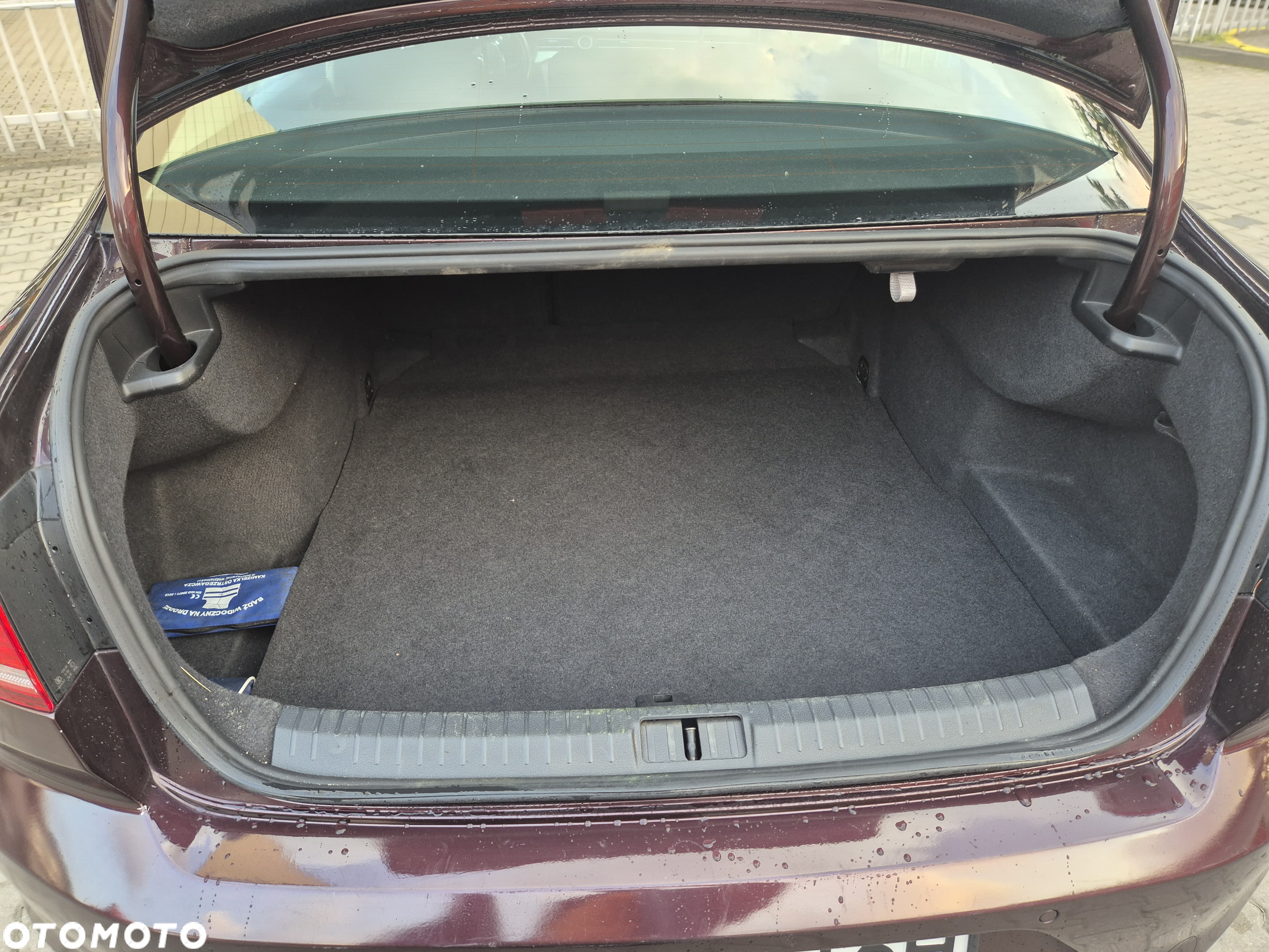 Volkswagen Passat - 7