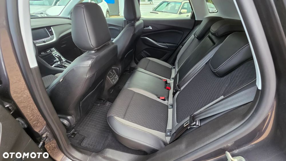 Opel Grandland X 1.2 T Ultimate S&S - 30