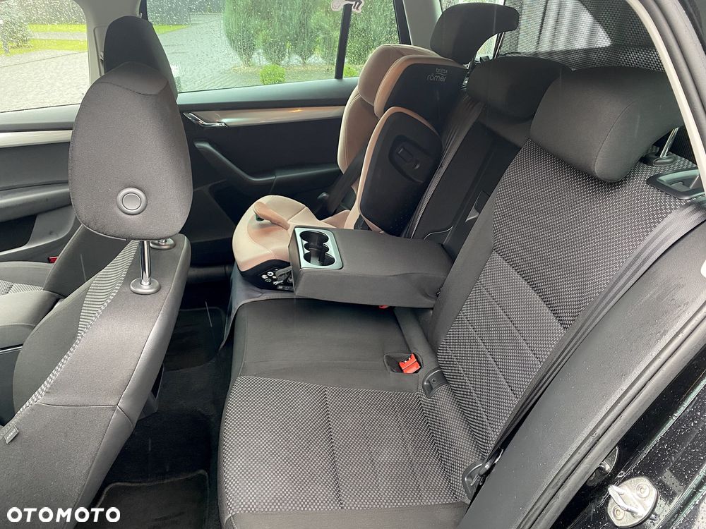 Skoda Octavia 2.0 TDI Ambition DSG EU6 - 12