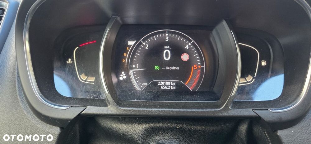 Renault Grand Scenic - 19