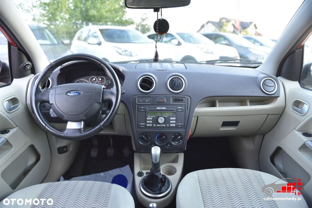 Ford Fusion - 18