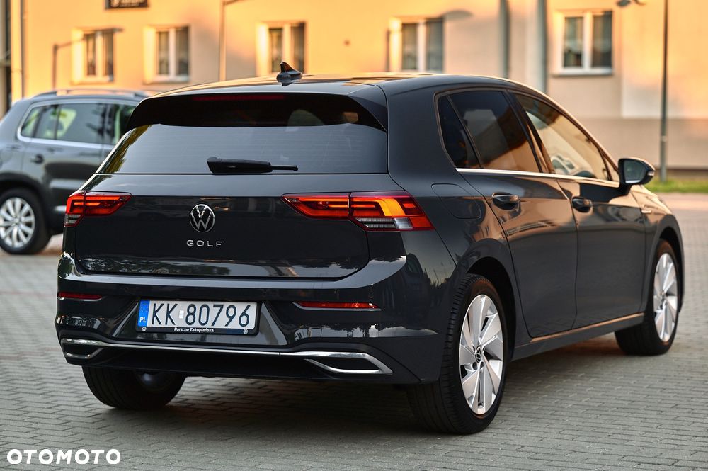Volkswagen Golf 2.0 TDI Style - 12