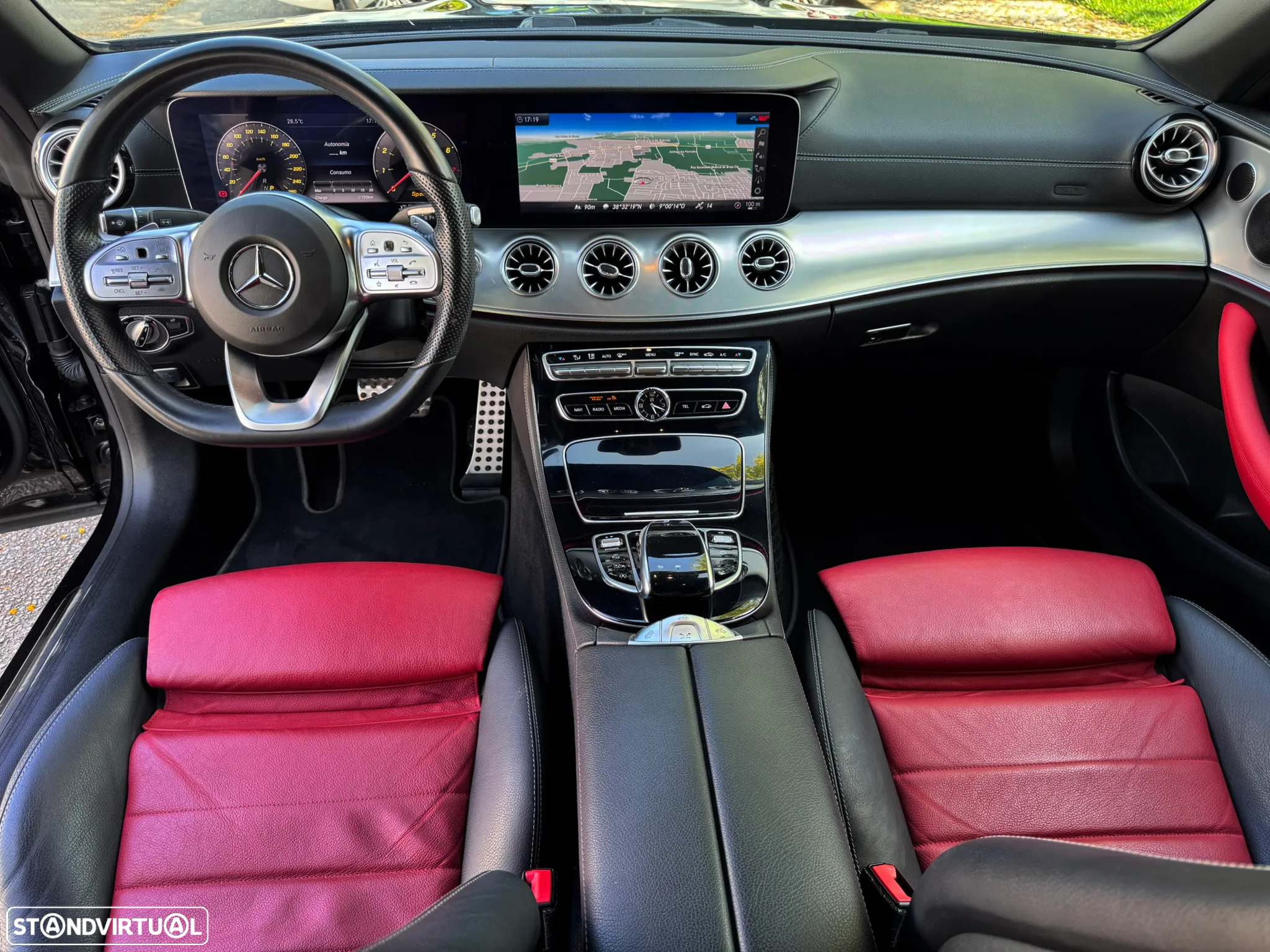 Mercedes-Benz E 450 4-Matic AMG Line - 23