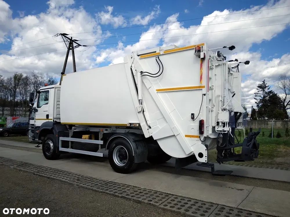 MAN TGM 18.250 4x4 Smieciarka resor - 5