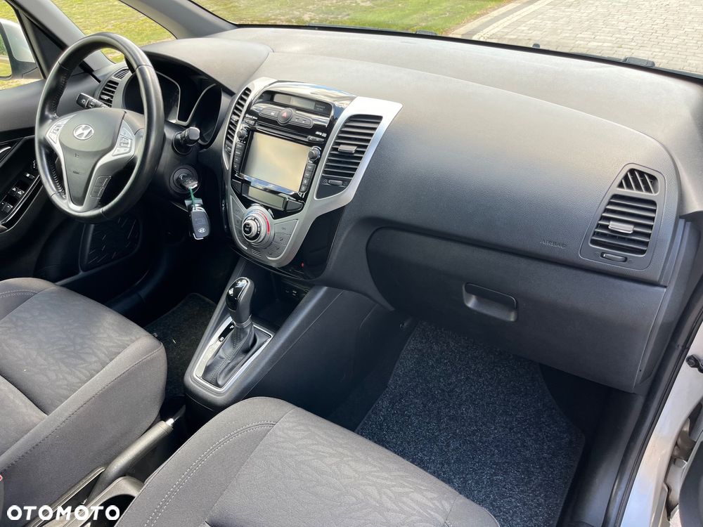 Hyundai ix20 1.6 Premium - 16