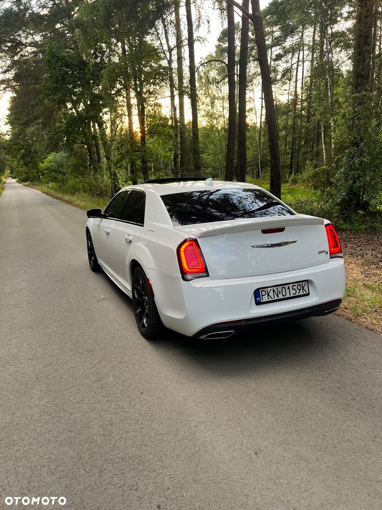 Chrysler 300s - 7