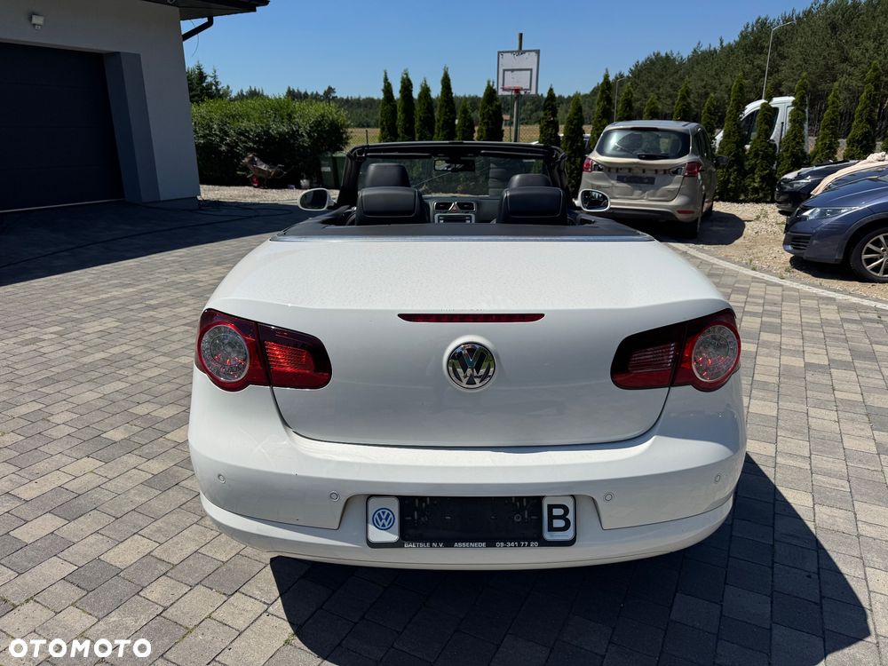 Volkswagen Eos 2.0 TDI DPF Exclusive - 5