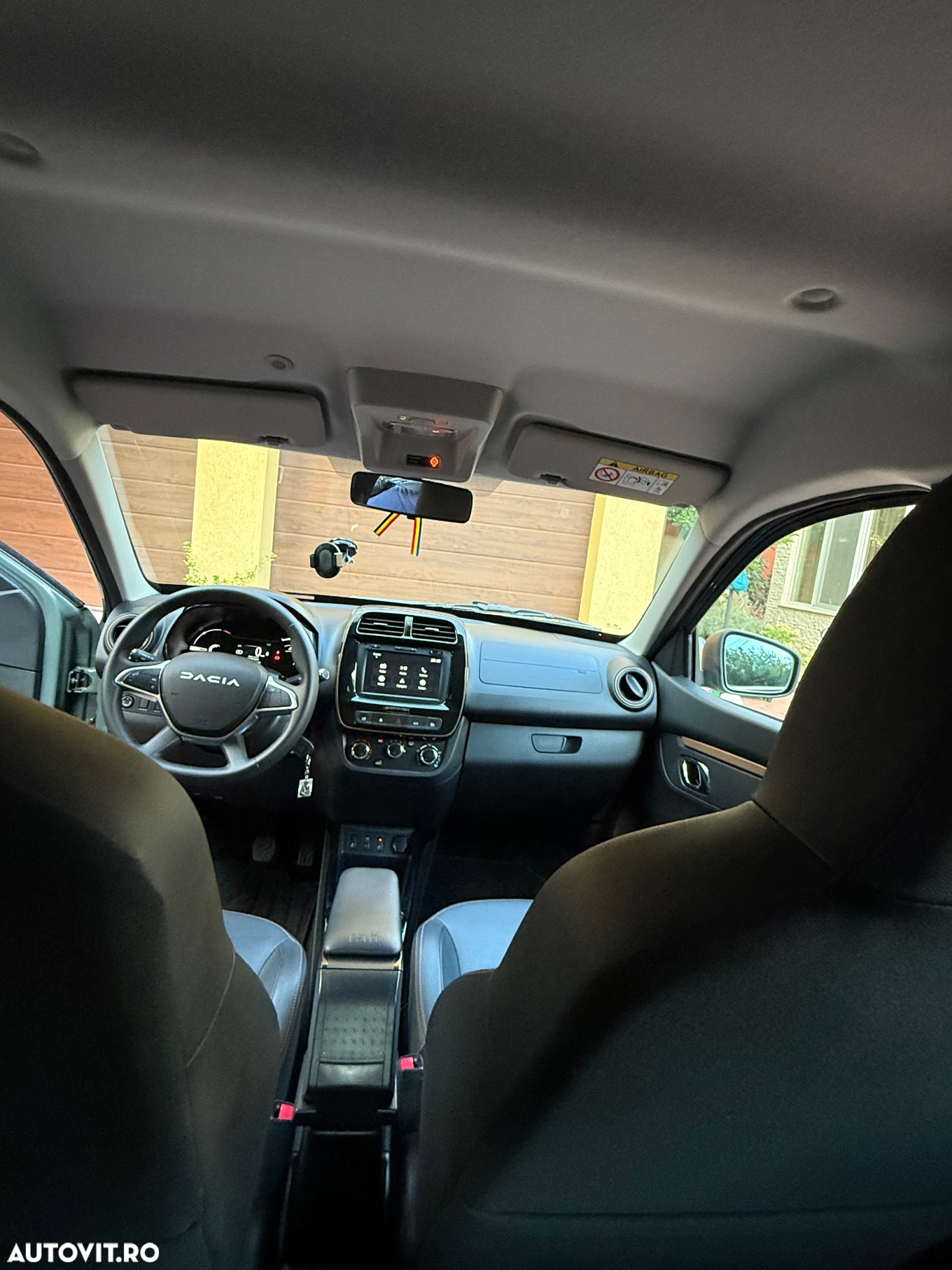 Dacia Spring 26.8 kWh Extreme - 10
