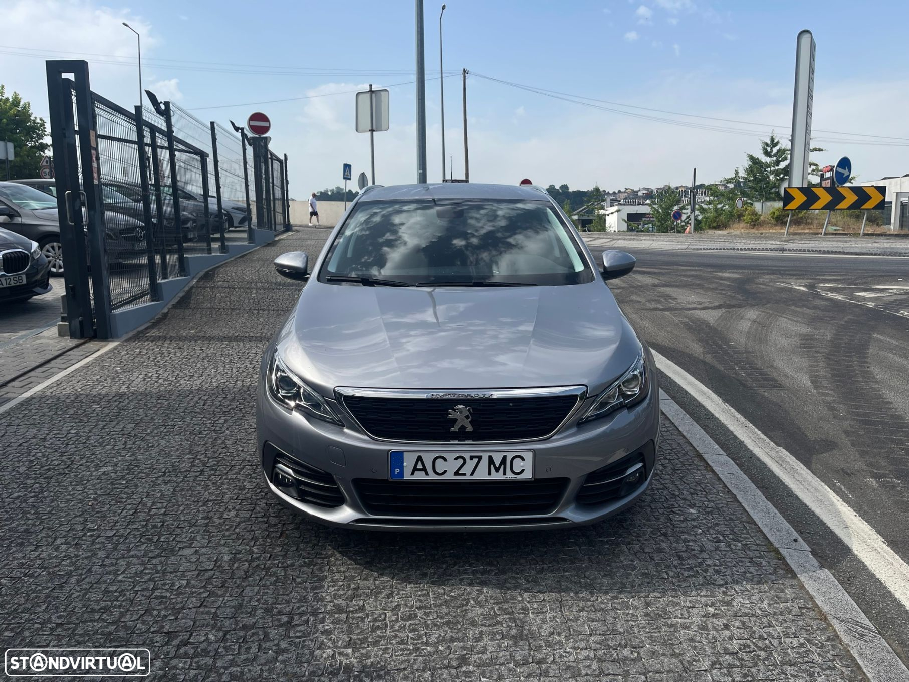Peugeot 308 SW 1.5 BlueHDi Style - 4