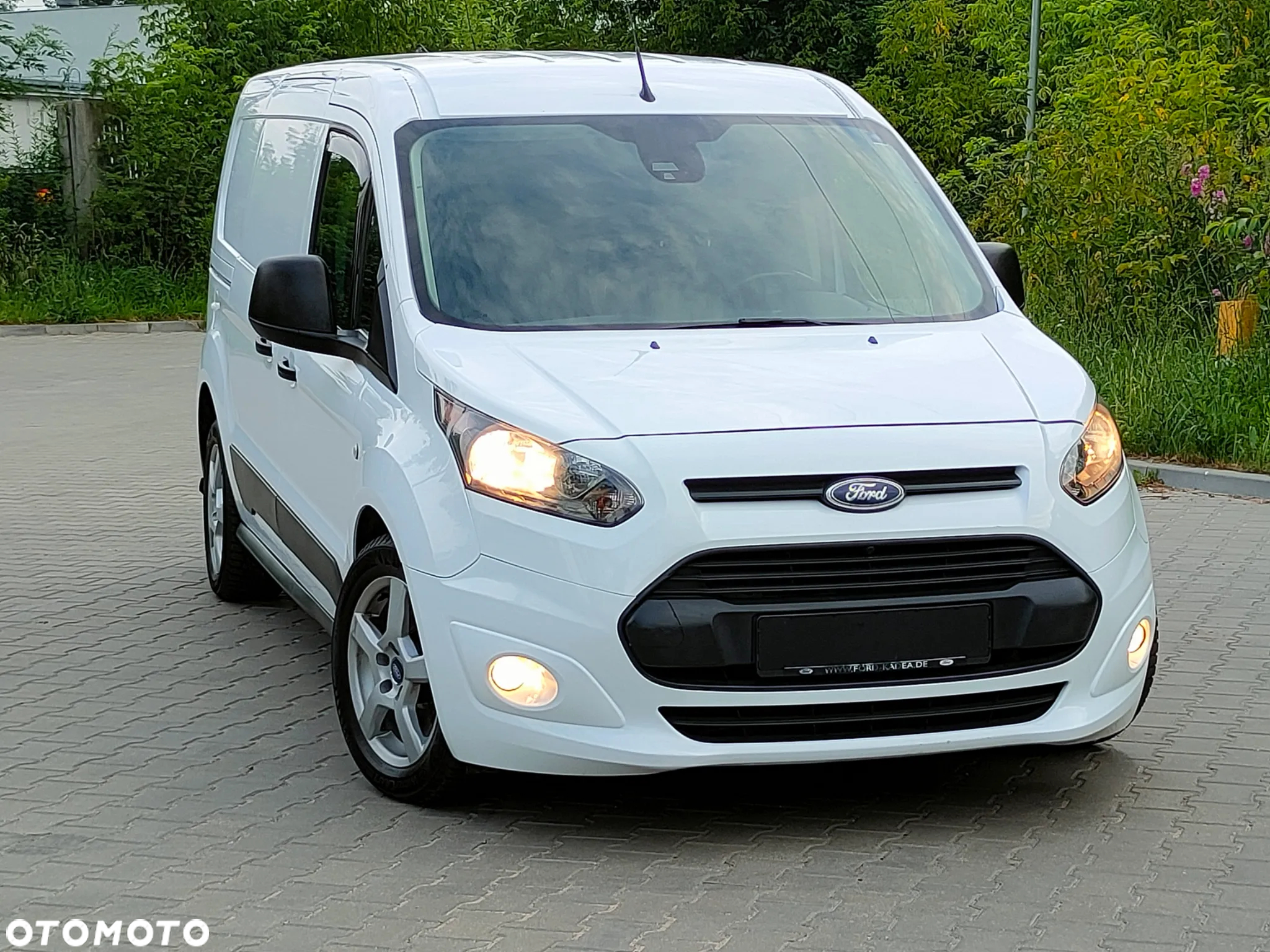 Ford Connect - 12