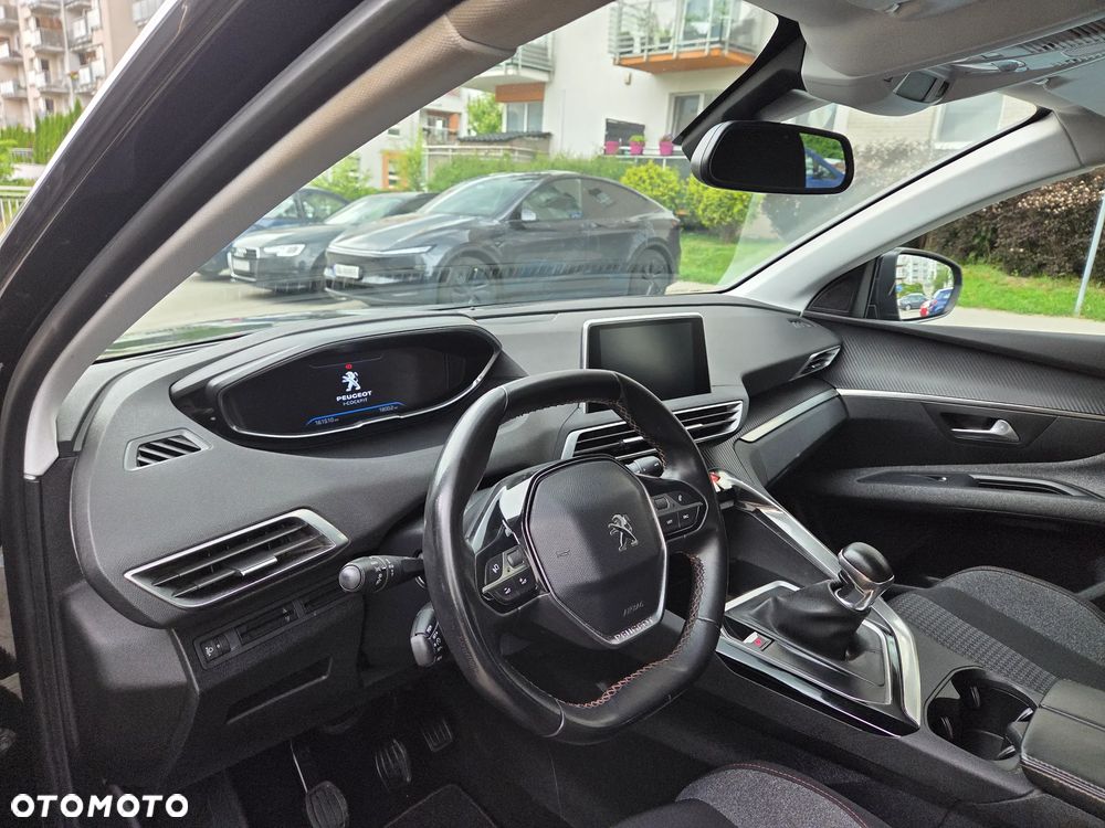 Peugeot 3008 1.6 HDi Active - 9