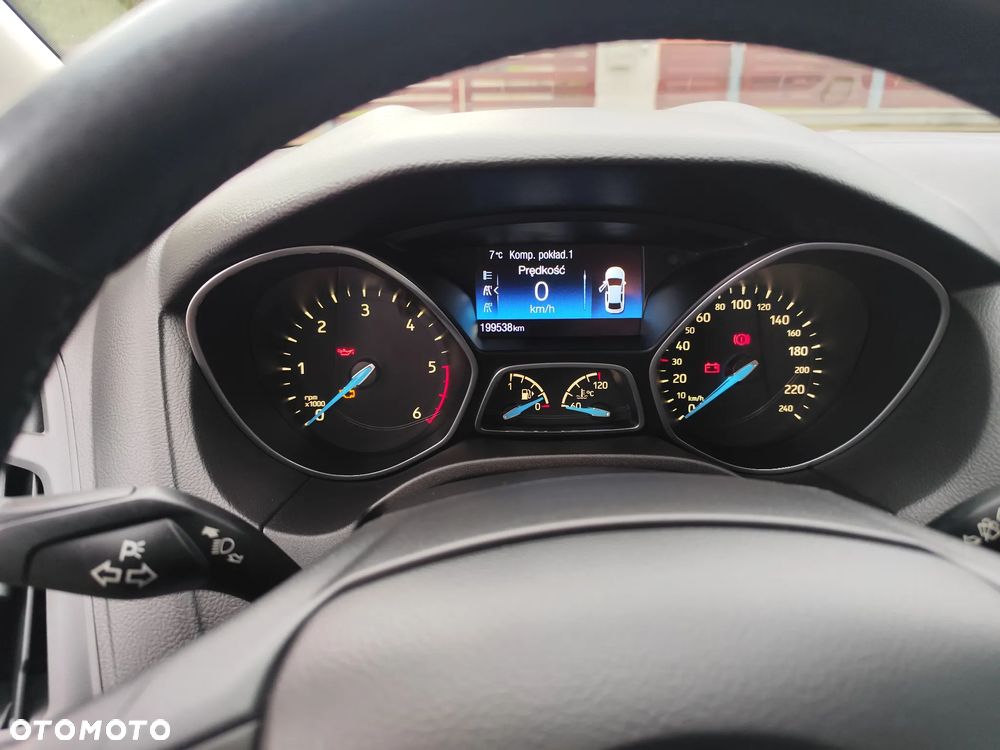 Ford Focus 1.5 TDCi DPF Start-Stopp-System Business - 18