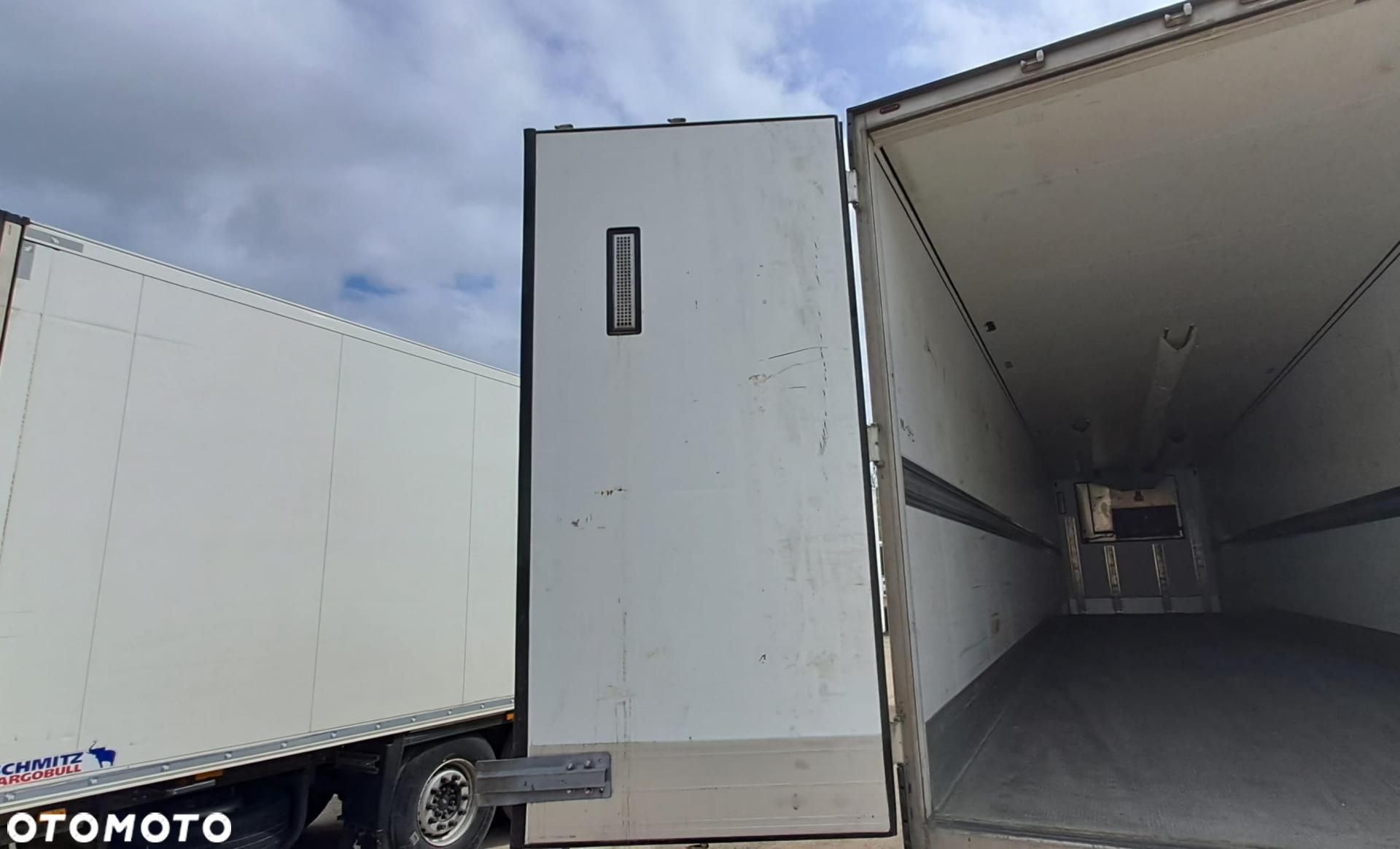 Schmitz Cargobull SKO FP 60 ThermoKing SLXi 300 - 9