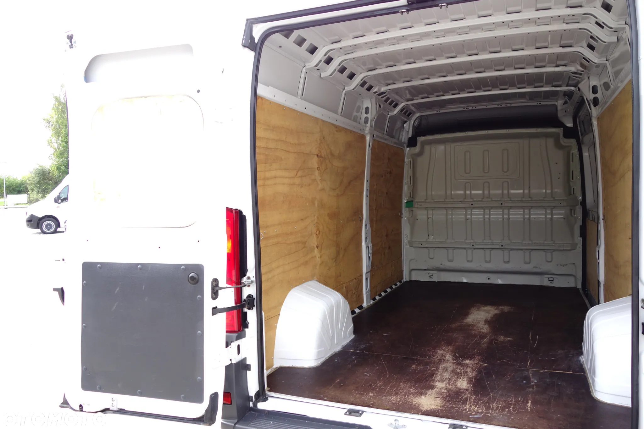 Fiat Ducato 2.3 Multi- jet 130 KM L3H2 Klima Webasto - 9