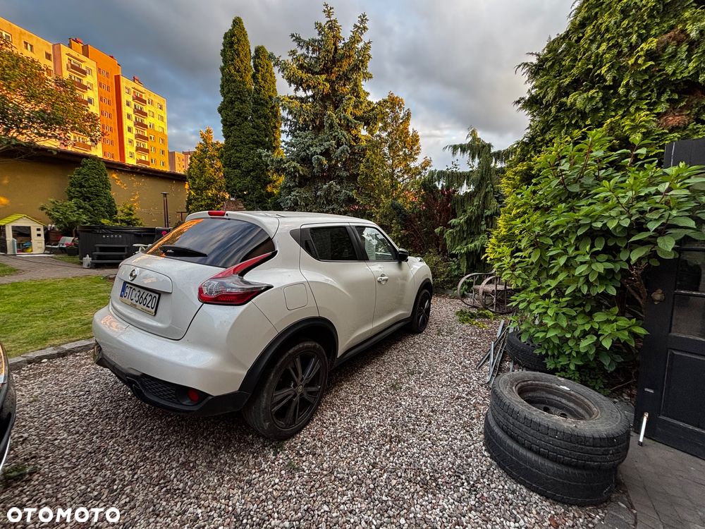 Nissan Juke 1.6 N-Connecta Xtronic EU6 - 4
