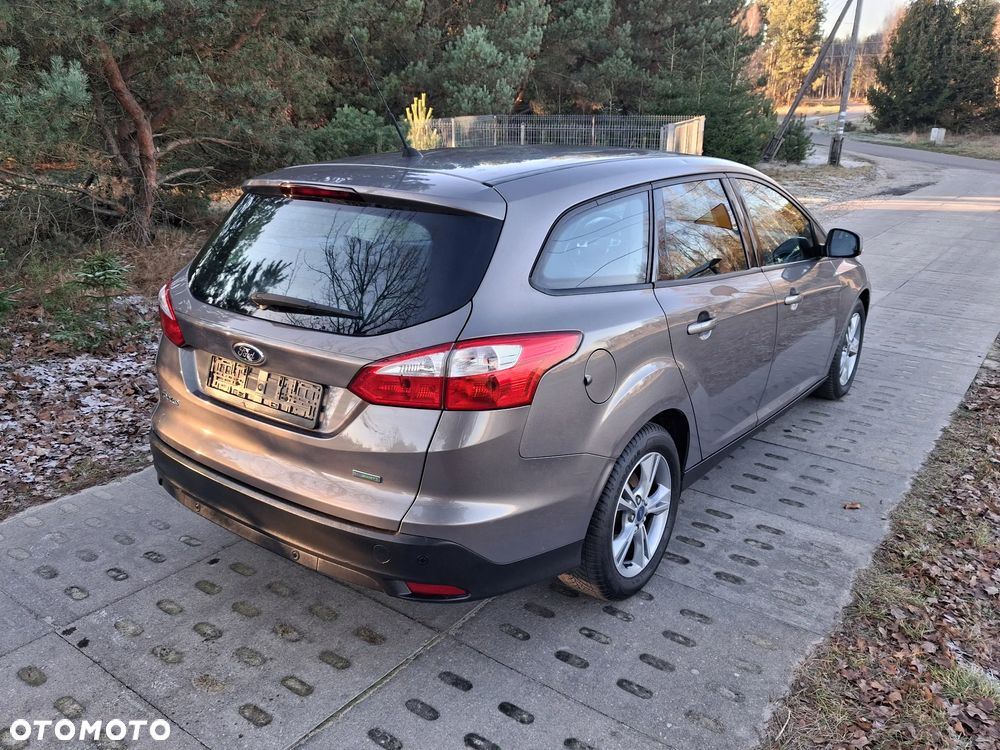 Ford Focus 1.0 EcoBoost Trend - 8