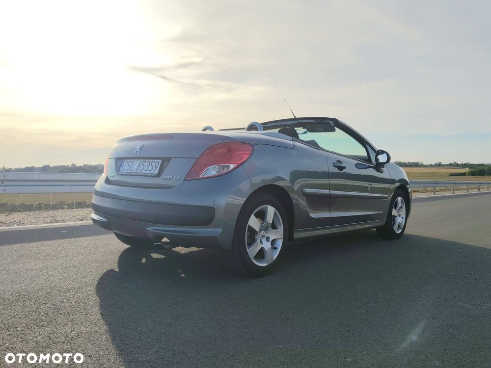 Peugeot 207 CC 120 VTi Sport - 11
