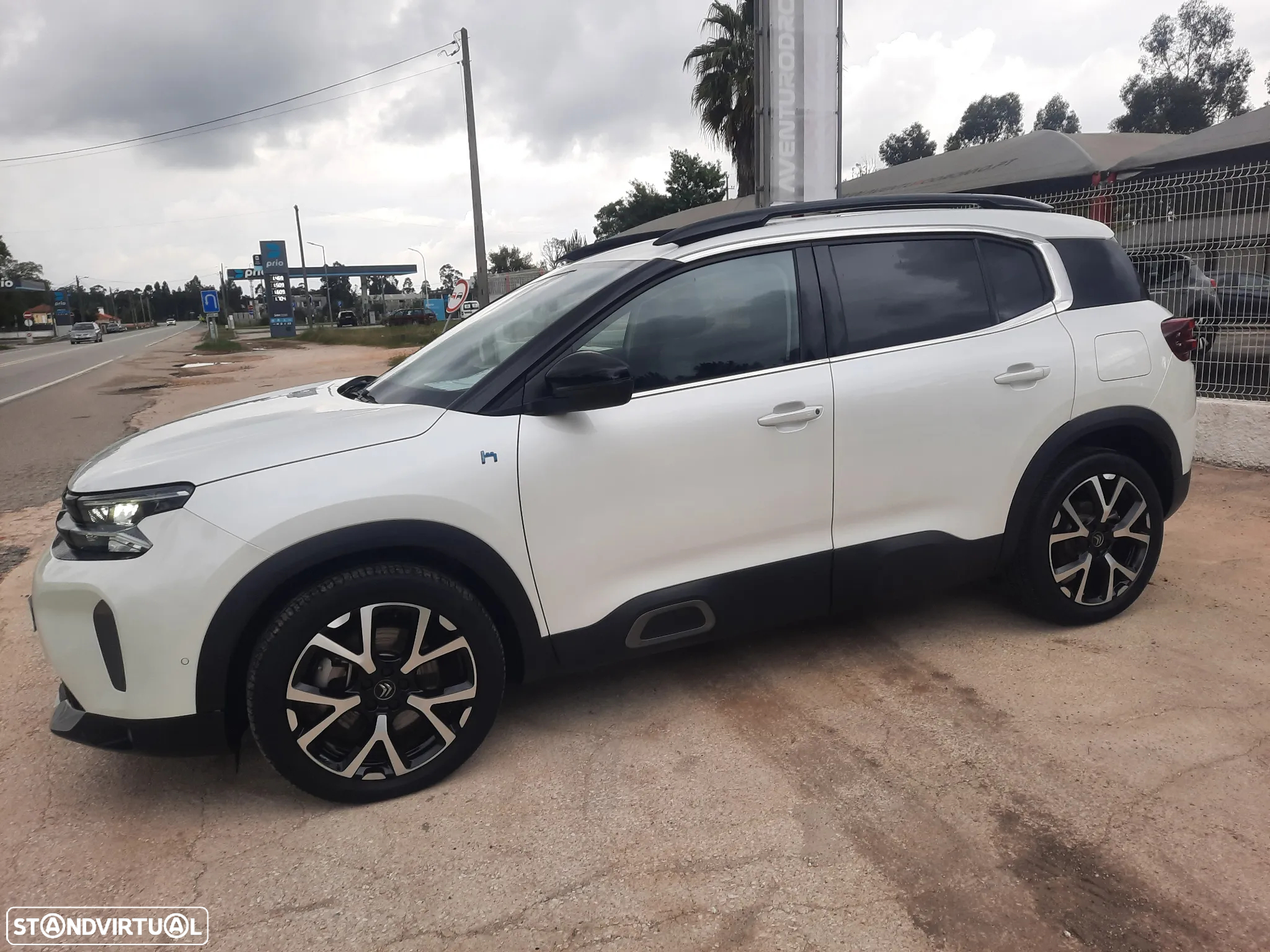 Citroën C5 Aircross 1.6 Hybrid Shine Pack e-EAT8 - 8