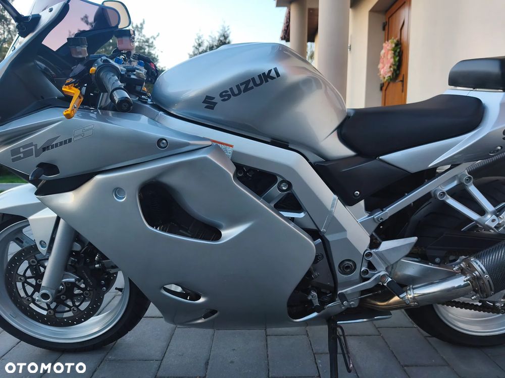 Suzuki SV - 17