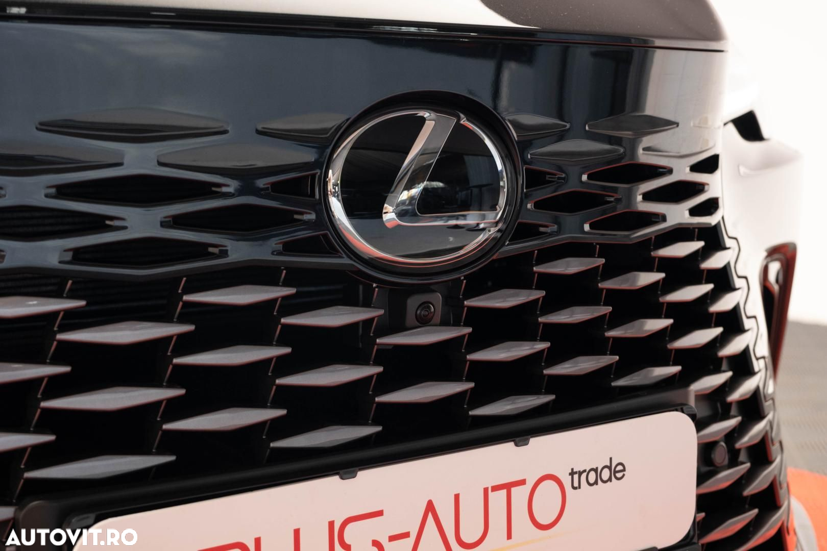 Lexus Seria RX - 36