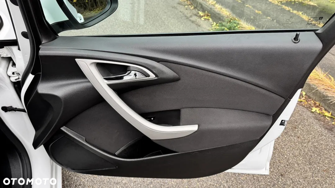 Opel Astra 1.4 Turbo Sports Tourer Innovation - 33
