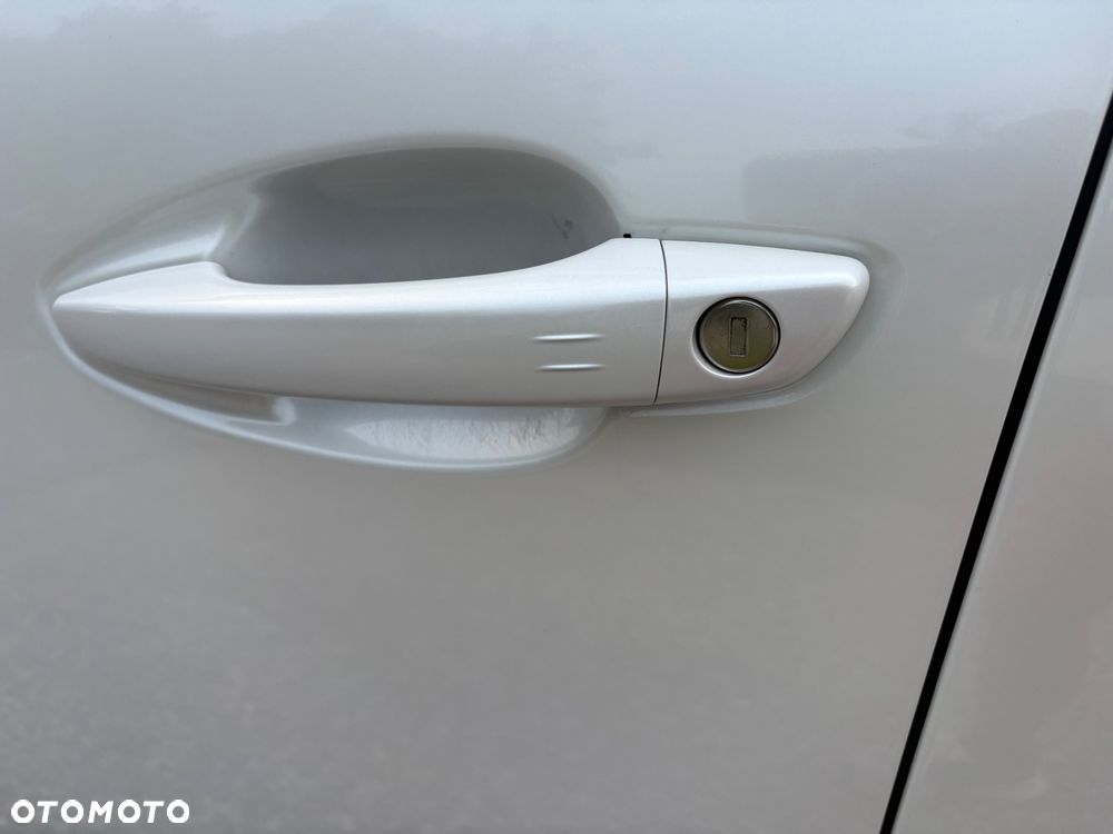 Peugeot 3008 1.5 BlueHDi Allure S&S - 13