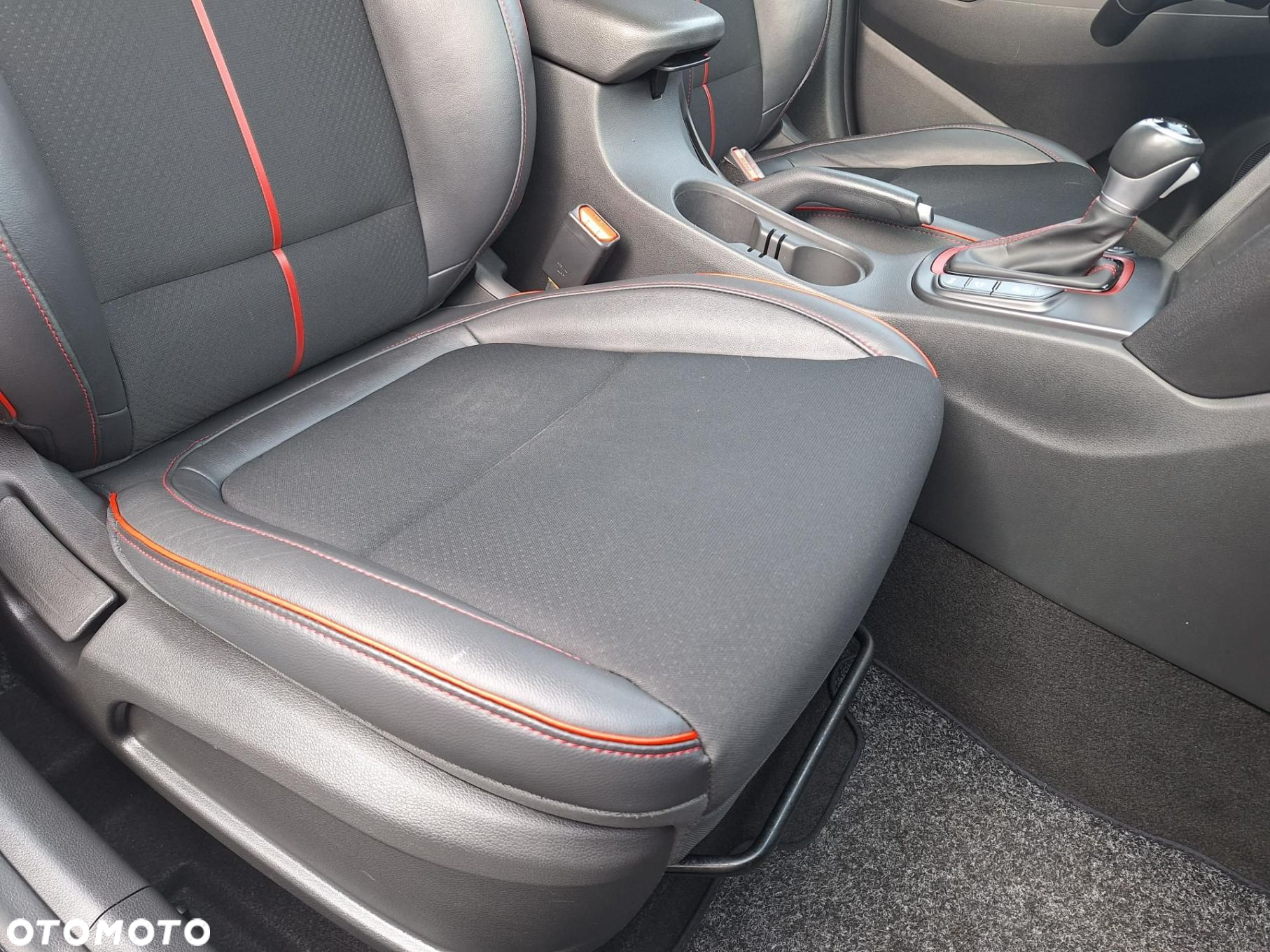 Hyundai Kona 1.6 T-GDI Style DCT - 23