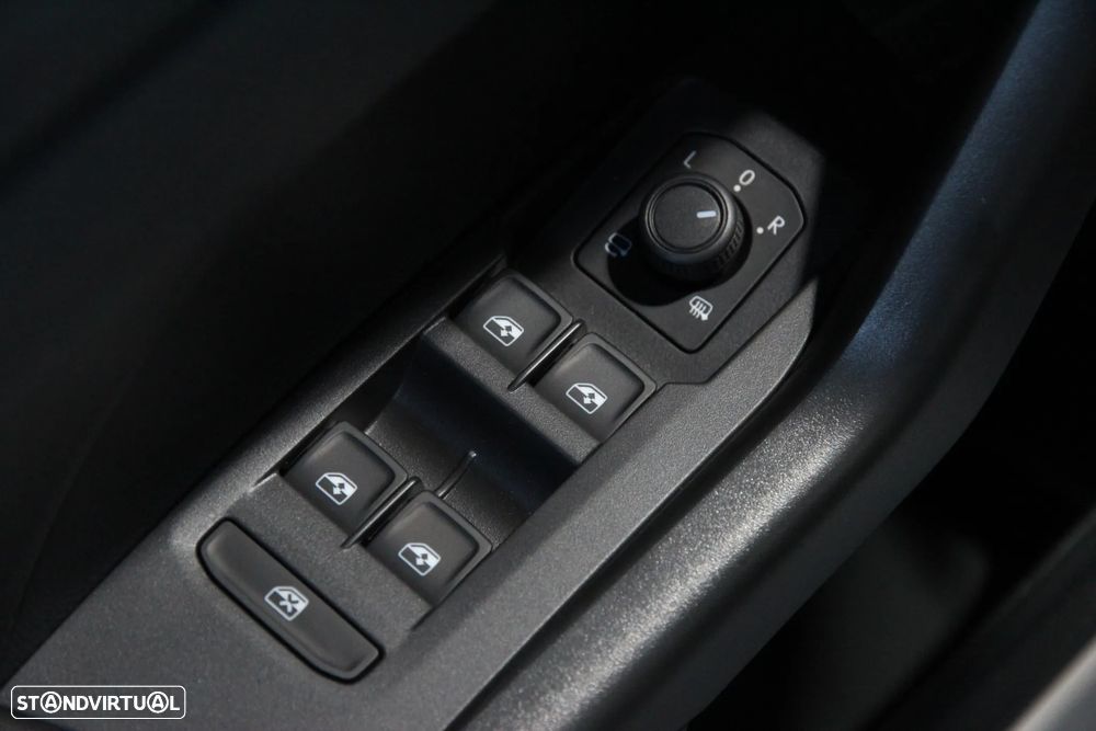 VW T-Cross 1.0 TSI Urban - 11