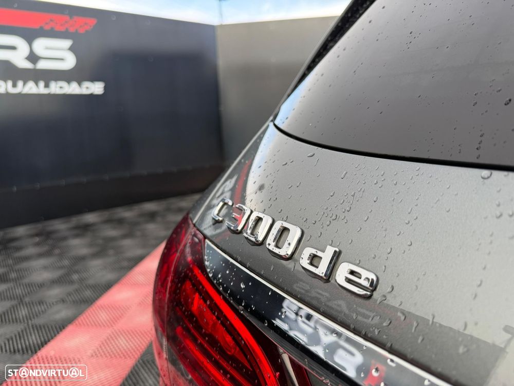 Mercedes-Benz C 300 de AMG Line - 25