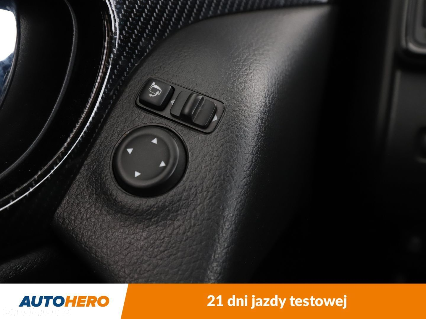 Nissan X-Trail 1.6 DIG-T N-Connecta 2WD - 32
