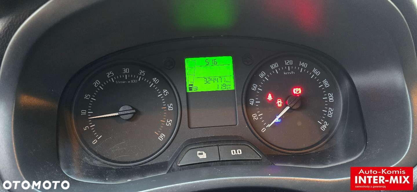 Skoda Fabia - 11