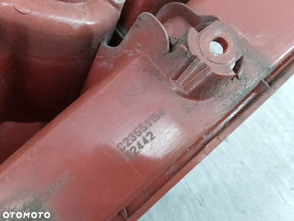 LAMPA TYLNA PRAWA MAZDA 5 ( 05-10 ) C23551150   P4830R - 2