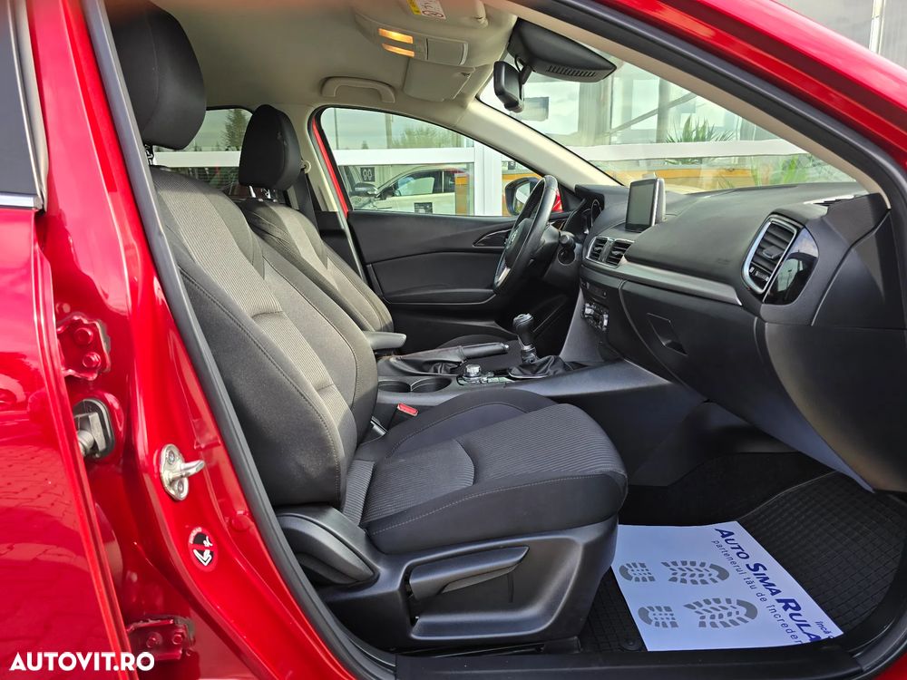 Mazda 3 G120 Revolution - 10