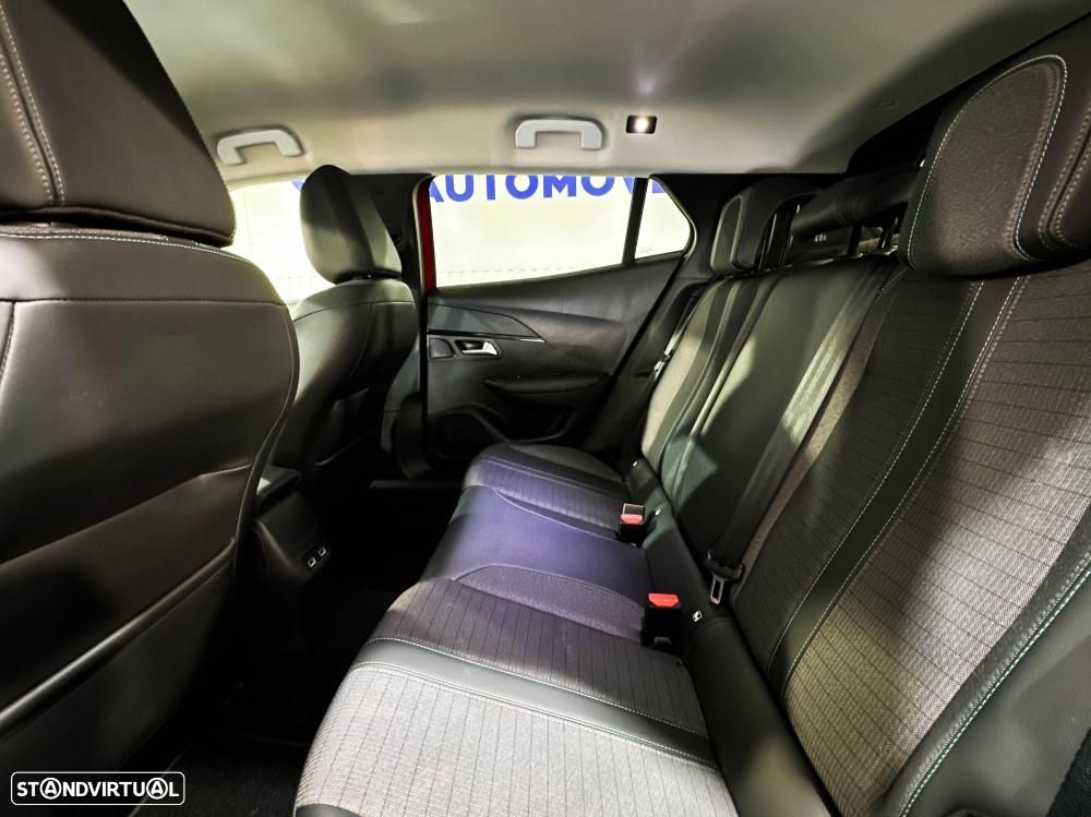 Peugeot e-2008 50 kWh Allure Pack - 10