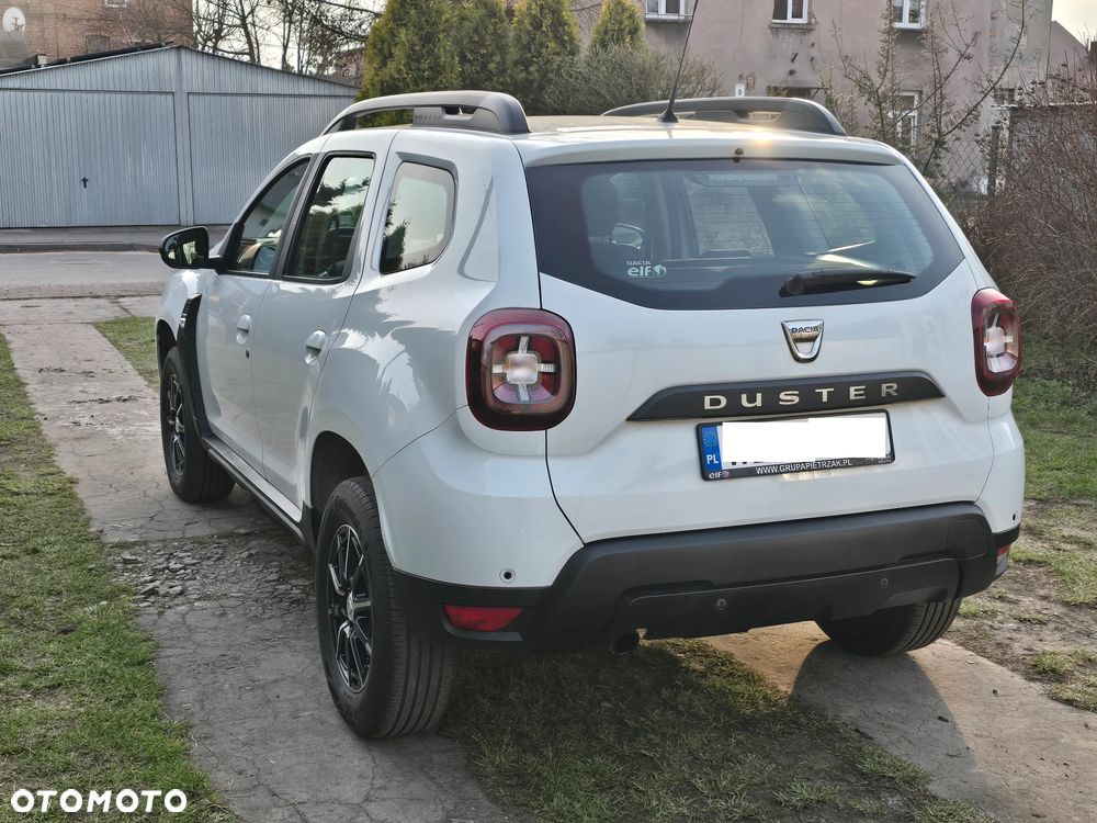 Dacia Duster 1.6 SCe Comfort 4WD - 29