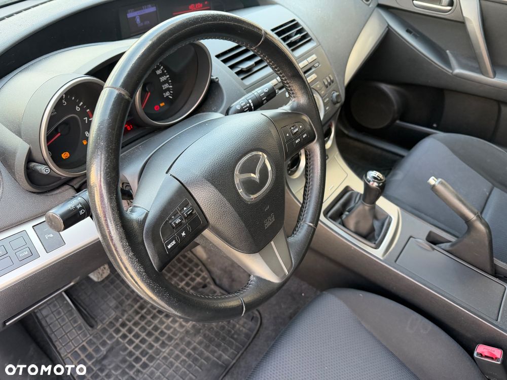 Mazda 3 - 17