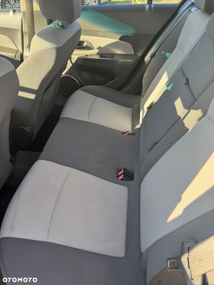 Chevrolet Cruze 1.8 LT+ - 13