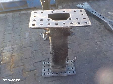 SCANIA R ROZPÓRKA POPRZECZKA RAMY - 2