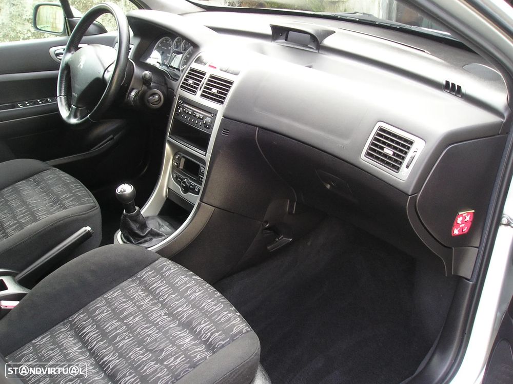 Peugeot 307 1.4 XT Premium - 10