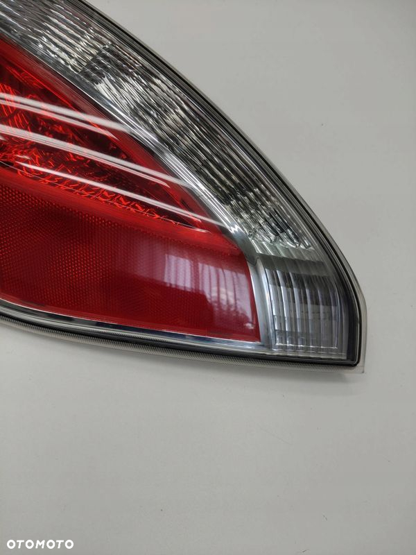 LAMPA TYLNA TYŁ PRAWA MAZDA 5 LIFT - 3