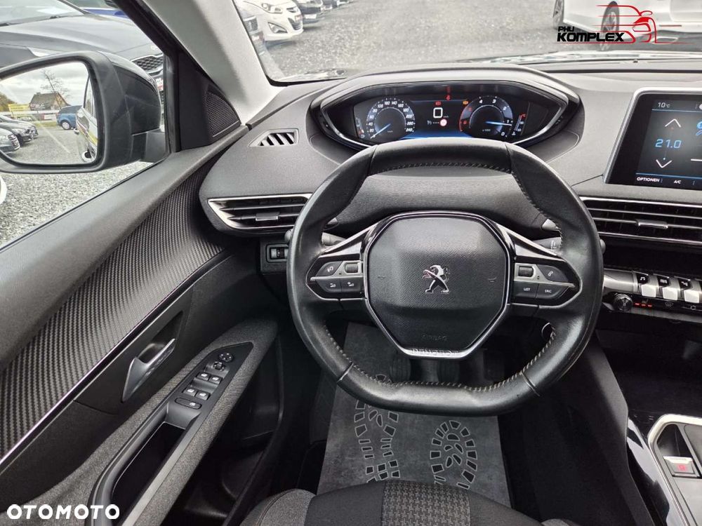 Peugeot 5008 - 16