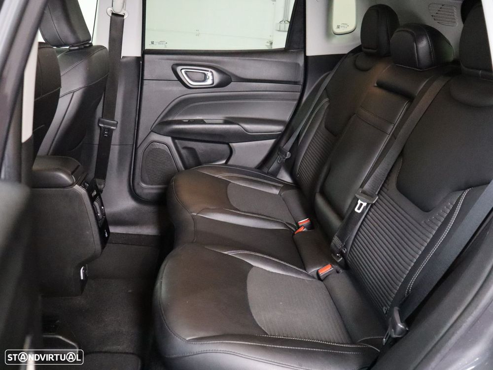 Jeep Compass 1.3 TG Limited - 8