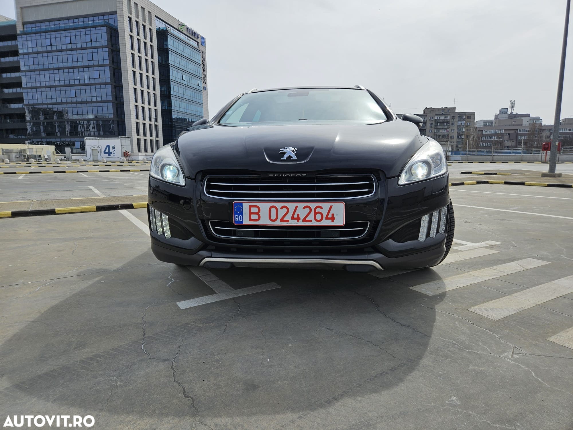 Peugeot 508 RXH Hybrid - 22