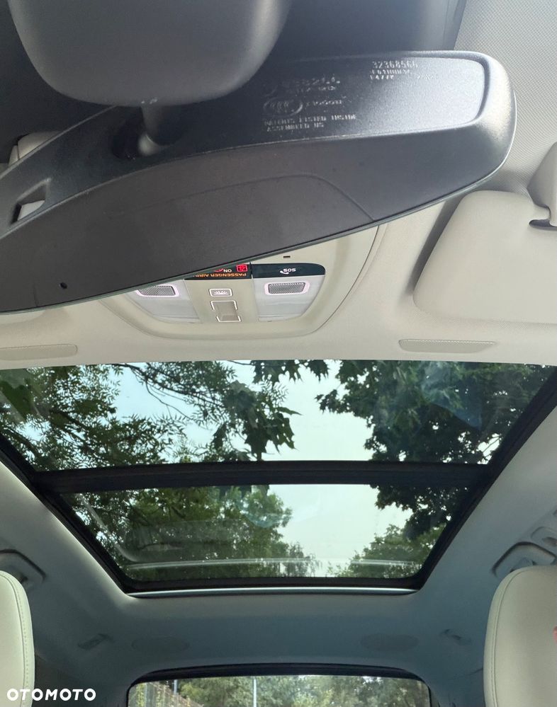 Volvo XC 60 B4 B Plus Bright - 20