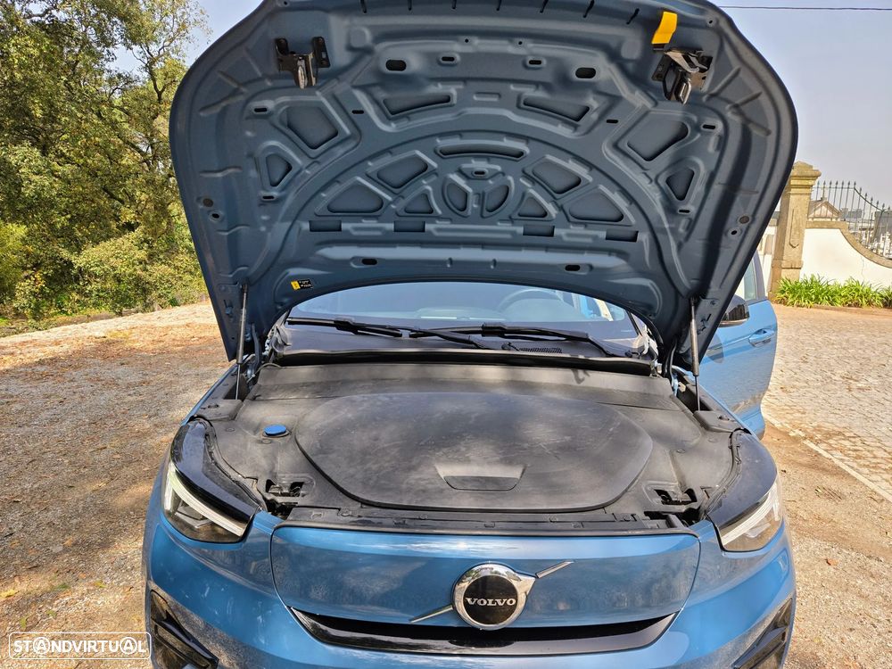 Volvo XC 40 Recharge Plus — fotografia 30